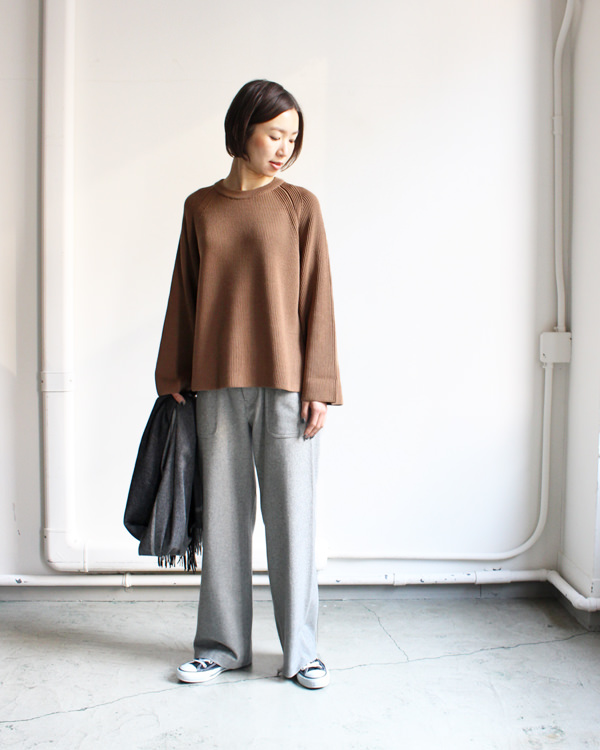 AURALEE (オーラリー) SUPER FINE WOOL RIB KNIT RAGLAN P/O | STRATO BLOG