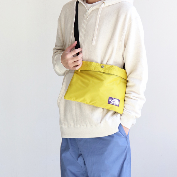 the north face lightweight shoulder bag